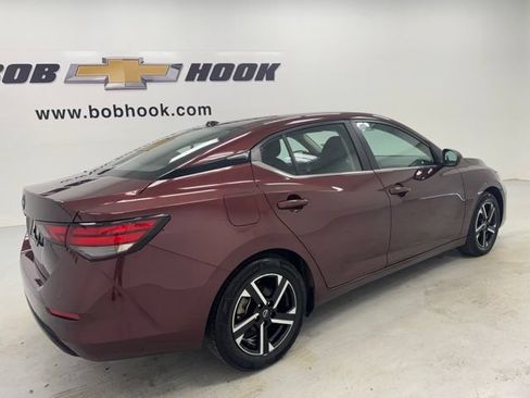 Used 2025 Nissan Sentra SV FWD image 5