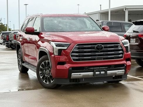 Used 2024 Toyota Sequoia Limited w/ Tow Technology Package AWD/4WD image 2