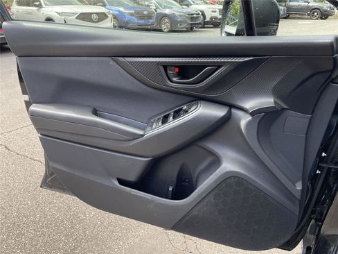 Used 2019 Subaru Crosstrek 2.0i Premium AWD/4WD image 16