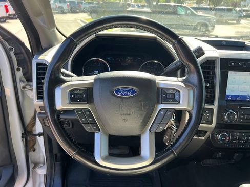 Used 2021 Ford F350 Lariat w/ Lariat Value Package AWD/4WD image 31