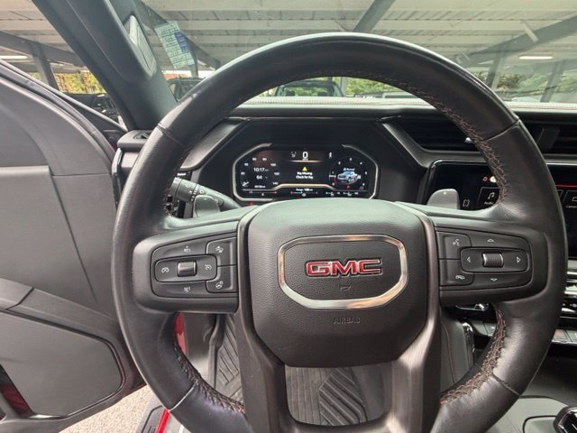 Used 2022 GMC Sierra 1500 AT4 w/ AT4 Premium Package AWD/4WD image 11