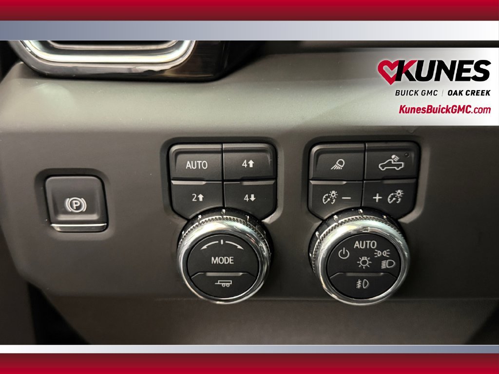 Used 2025 GMC Sierra 2500 Denali w/ Denali Reserve Package AWD/4WD image 19