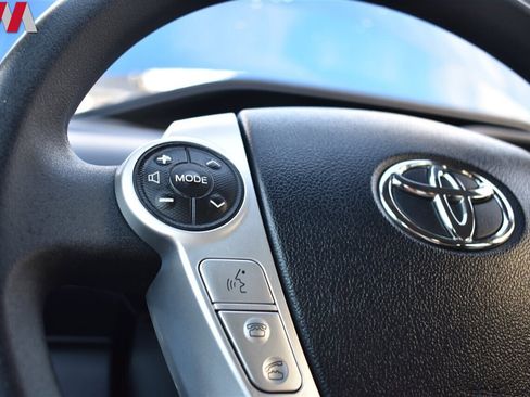 Used 2017 Toyota Prius C One image 14