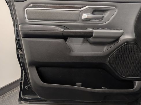 Used 2020 RAM 1500 Big Horn AWD/4WD image 8