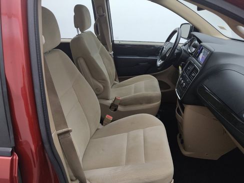 Used 2015 Dodge Grand Caravan American Value Package w/ UConnect Hands-Free Group FWD image 21