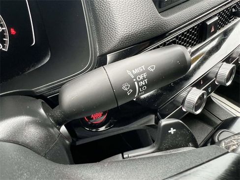 Used 2023 Honda Civic Sport image 28