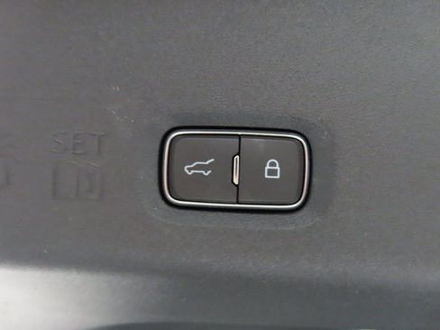 Used 2025 Ford Expedition Max Platinum w/ Platinum Ultimate Package image 42