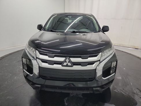 Used 2021 Mitsubishi Outlander Sport ES image 2