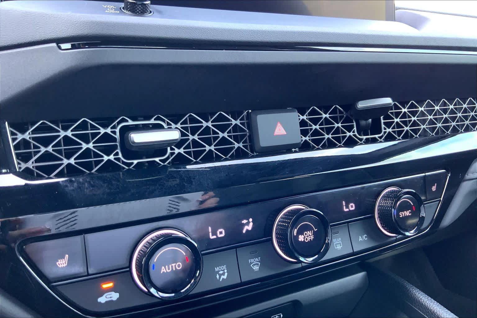 Used 2024 Honda Accord Sport image 34