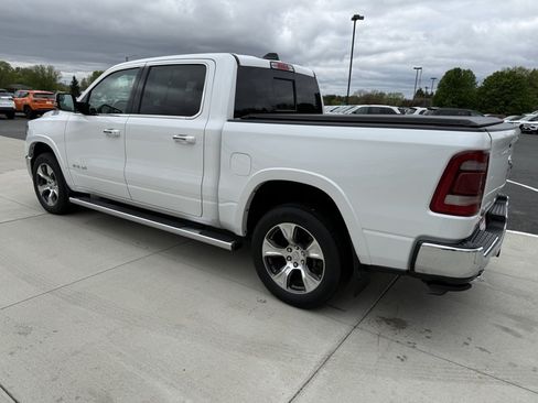 Used 2022 RAM 1500 Laramie AWD/4WD image 6