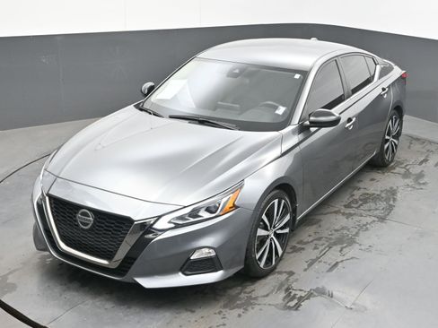 Used 2022 Nissan Altima 2.5 SR image 31