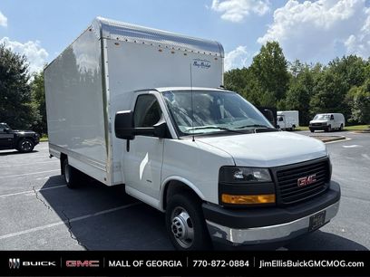 New 2025 GMC Savana 3500 Extended w/ Power Convenience Package