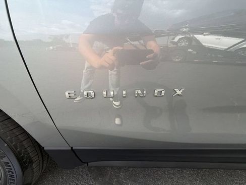 Certified 2024 Chevrolet Equinox LT FWD image 32