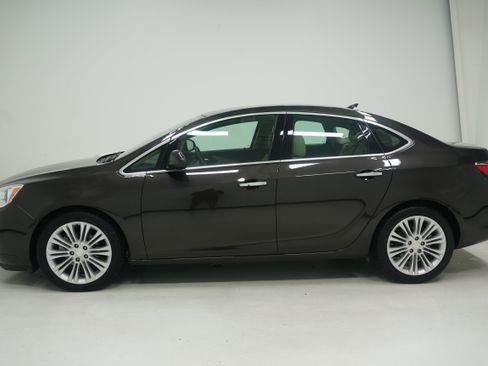 Used 2013 Buick Verano Convenience FWD image 7