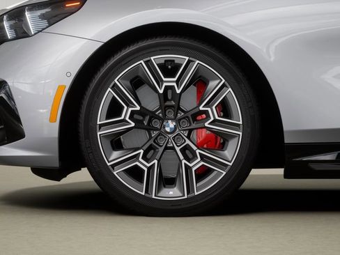 New 2026 BMW i5 eDrive40 w/ M Sport Package image 7