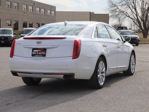 Used 2016 Cadillac XTS Luxury w/ Driver Awareness Package image 9
