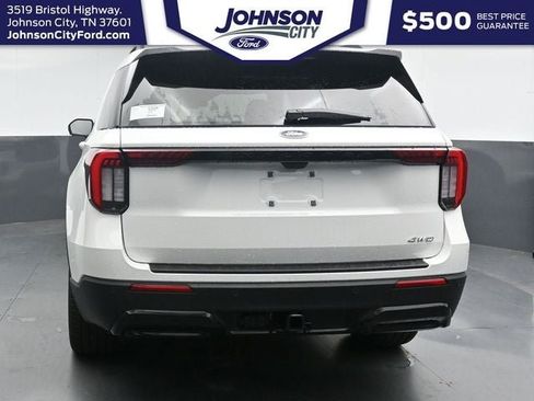 New 2026 Ford Explorer ST-Line w/ ST-Line Street Pack AWD/4WD image 11