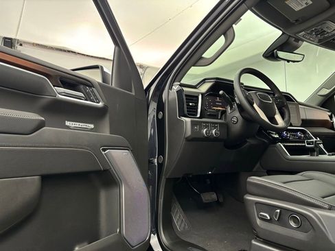 New 2026 GMC Sierra 1500 Denali w/ Denali Reserve Package image 17