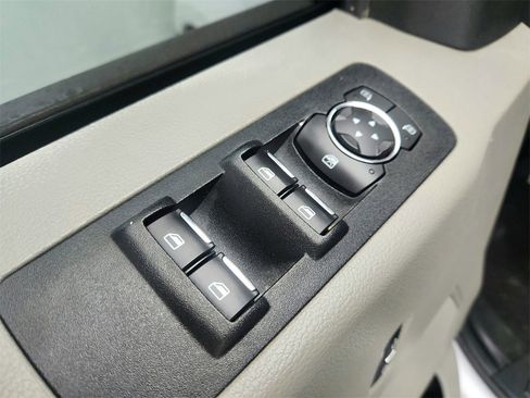 Used 2018 Ford F150 XL w/ Equipment Group 101A Mid image 16