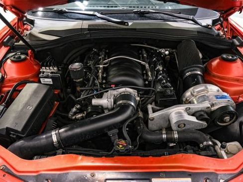 Used 2010 Chevrolet Camaro SS w/ LPO, Ground Effects Package RWD image 37