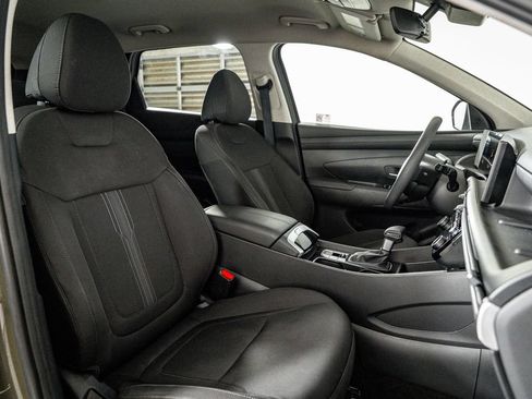 Certified 2025 Hyundai Tucson SEL FWD image 32
