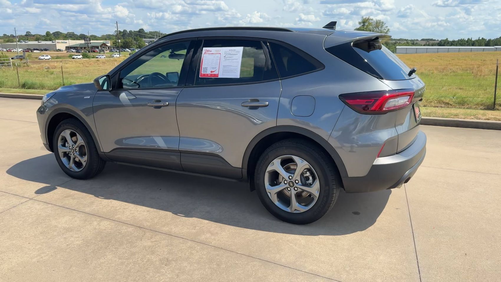 Used 2025 Ford Escape ST-Line AWD/4WD image 7