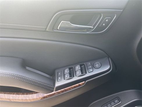 Used 2020 Chevrolet Tahoe Premier image 24