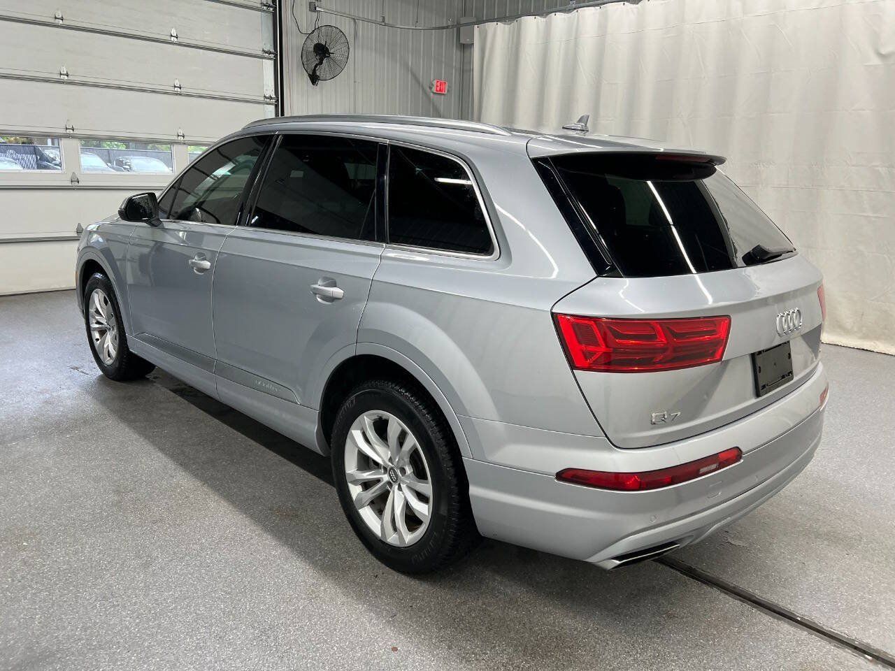 Used 2019 Audi Q7 2.0T Premium AWD/4WD image 6
