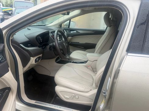 Used 2017 Lincoln MKC Premiere image 25