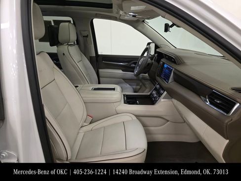 Used 2021 GMC Yukon Denali w/ Denali Premium Package image 22