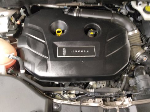 Used 2019 Lincoln MKC Reserve w/ MKC Climate Package FWD image 30