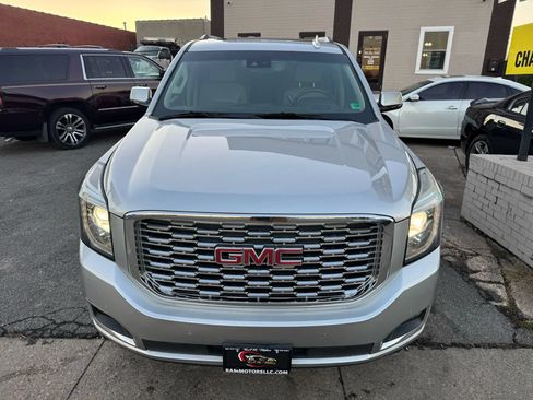 Used 2018 GMC Yukon Denali w/ Denali Ultimate Package RWD image 10