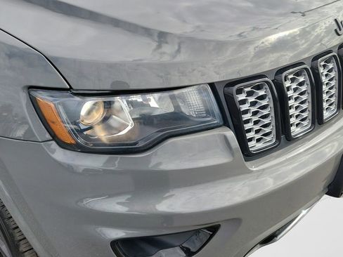 Used 2019 Jeep Grand Cherokee Altitude image 9