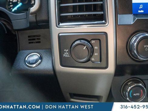 Used 2020 Ford F150 Lariat image 10