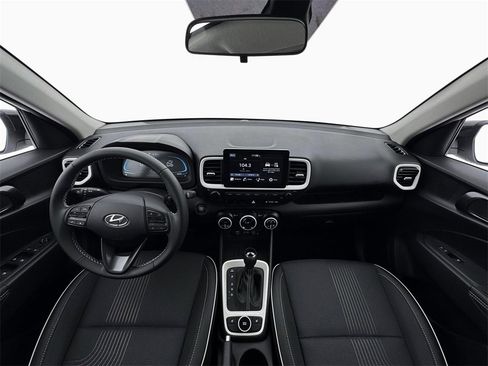 New 2026 Hyundai Venue SEL image 13