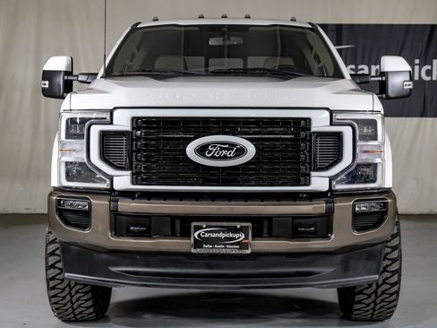 Used 2022 Ford F350 Lariat w/ Lariat Ultimate Package image 4