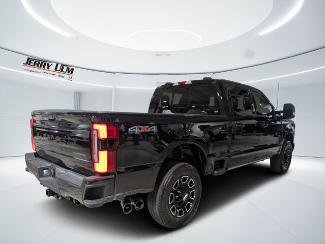 Used 2025 Ford F250 Platinum AWD/4WD image 3