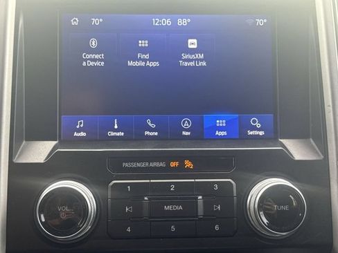Used 2020 Ford F150 Lariat w/ Equipment Group 502A Luxury AWD/4WD image 15