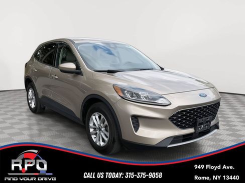 Used 2020 Ford Escape SE AWD/4WD image 7