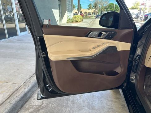 Used 2019 BMW X7 xDrive40i image 54