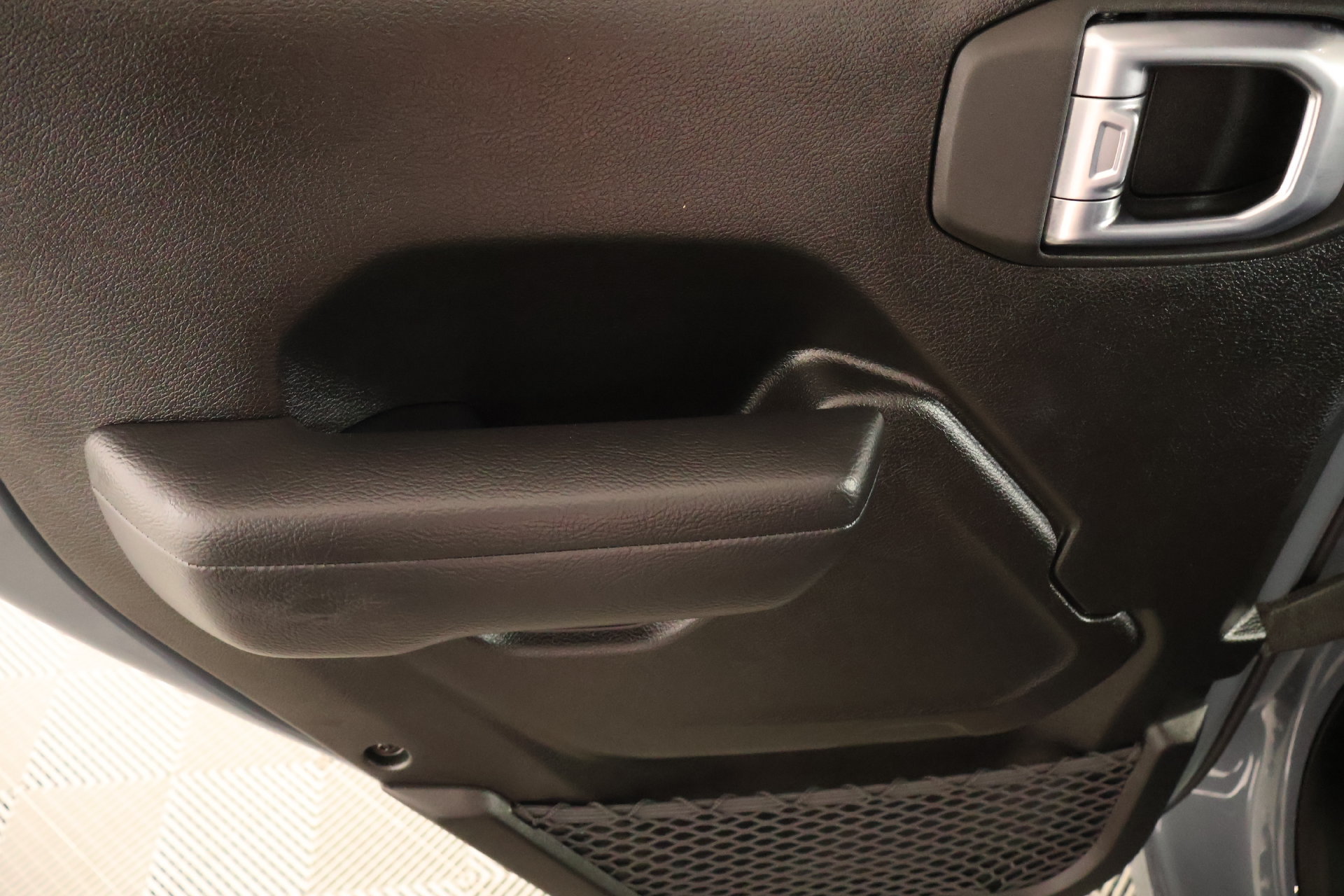 Used 2026 Jeep Wrangler Unlimited Sport AWD/4WD image 15