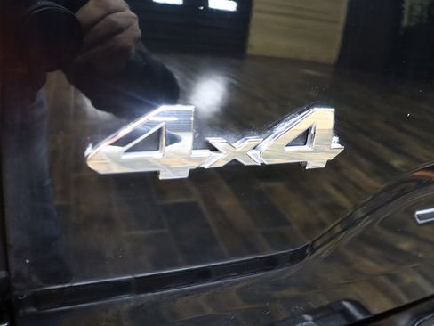 Used 2023 Toyota Tacoma SR5 w/ Technology Package image 23