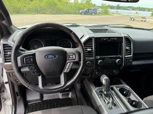 Used 2017 Ford F150 XLT w/ Equipment Group 302A Luxury AWD/4WD image 12