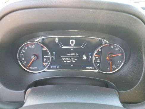 Used 2023 GMC Terrain Denali w/ Black Diamond Edition image 12