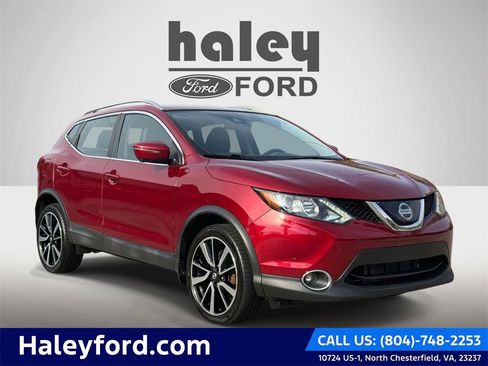 Used 2019 Nissan Rogue Sport SL image 1