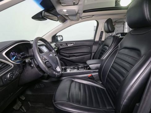 Used 2019 Ford Edge SEL w/ Equipment Group 201A AWD/4WD image 39