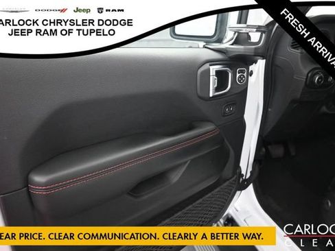 Used 2024 Jeep Wrangler Unlimited Rubicon AWD/4WD image 14