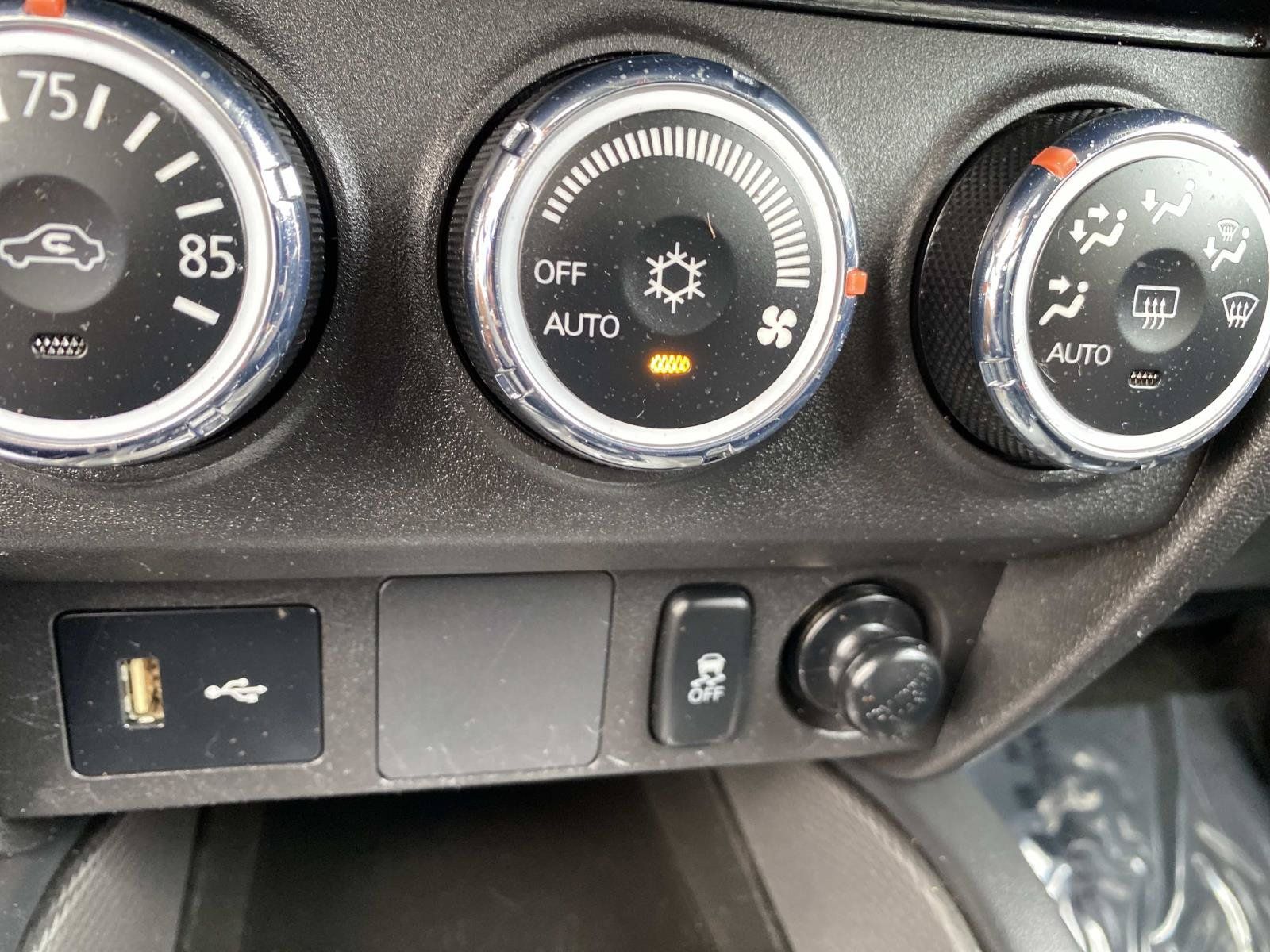 Used 2019 Mitsubishi Outlander Sport ES AWD/4WD image 13