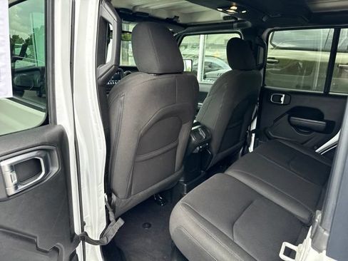 Used 2023 Jeep Wrangler Unlimited AWD/4WD image 14