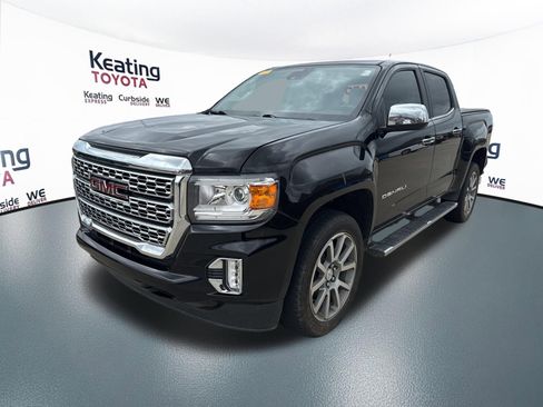 Used 2022 GMC Canyon Denali image 3